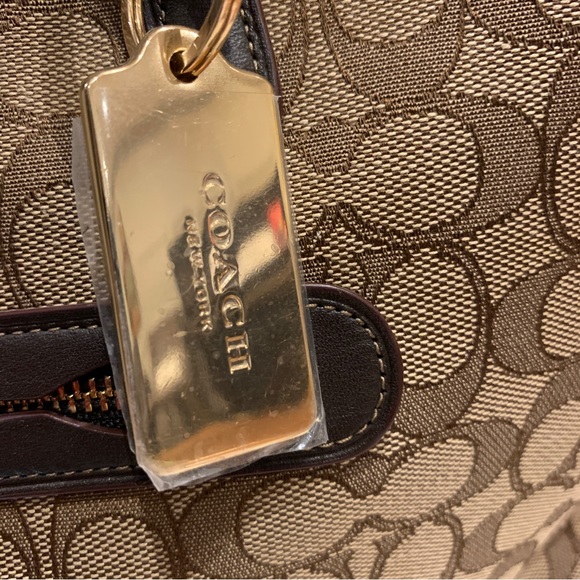 New - ๐ค Coach Taylor Tote in Signature Jacquard - Chocolate Brown - Picture 9 of 11